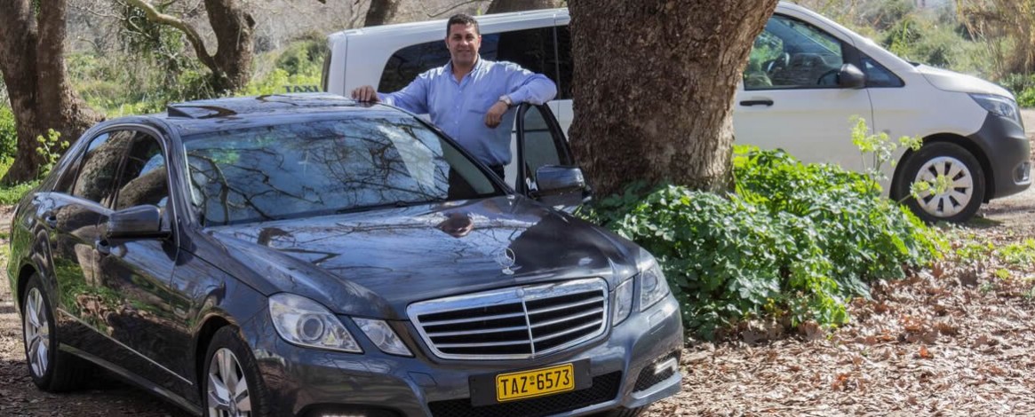 Is a Welcome Crete Taxi Van Transfer operated by an authorized Driver?