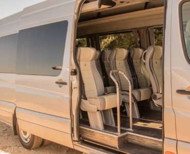 Minibus & Minivan transportation